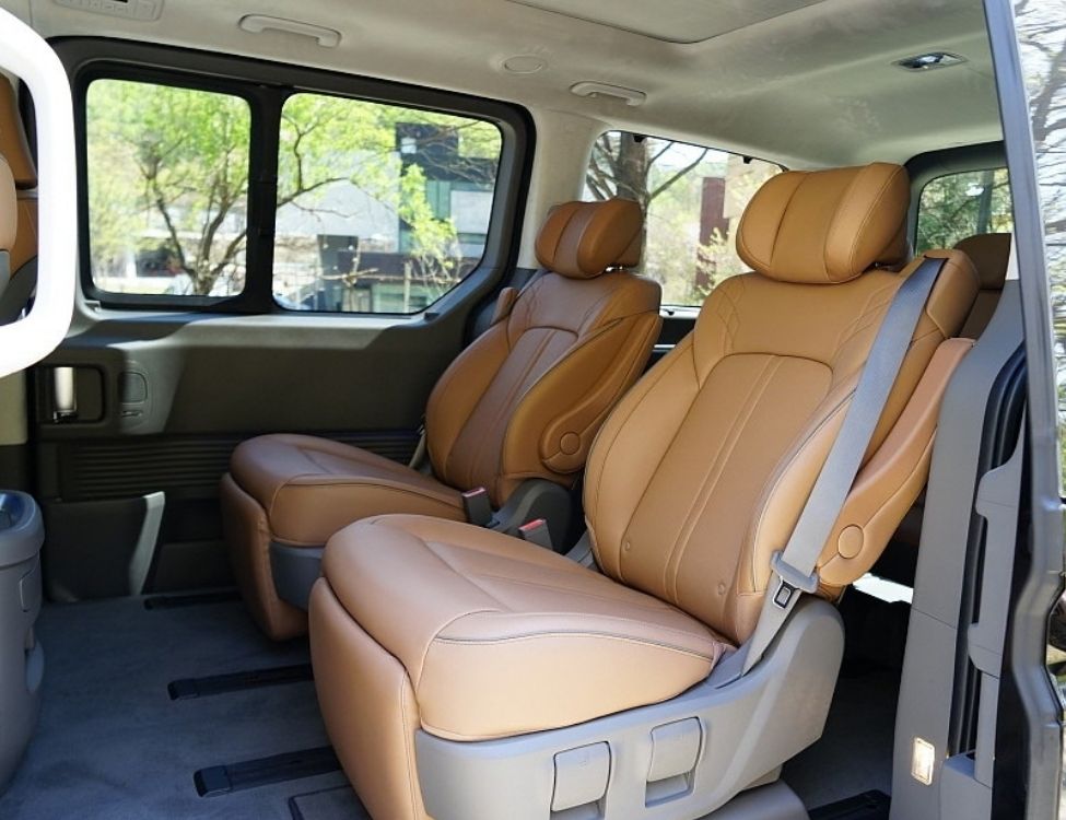 Hyundai Staria 4x4 VIP 6+1