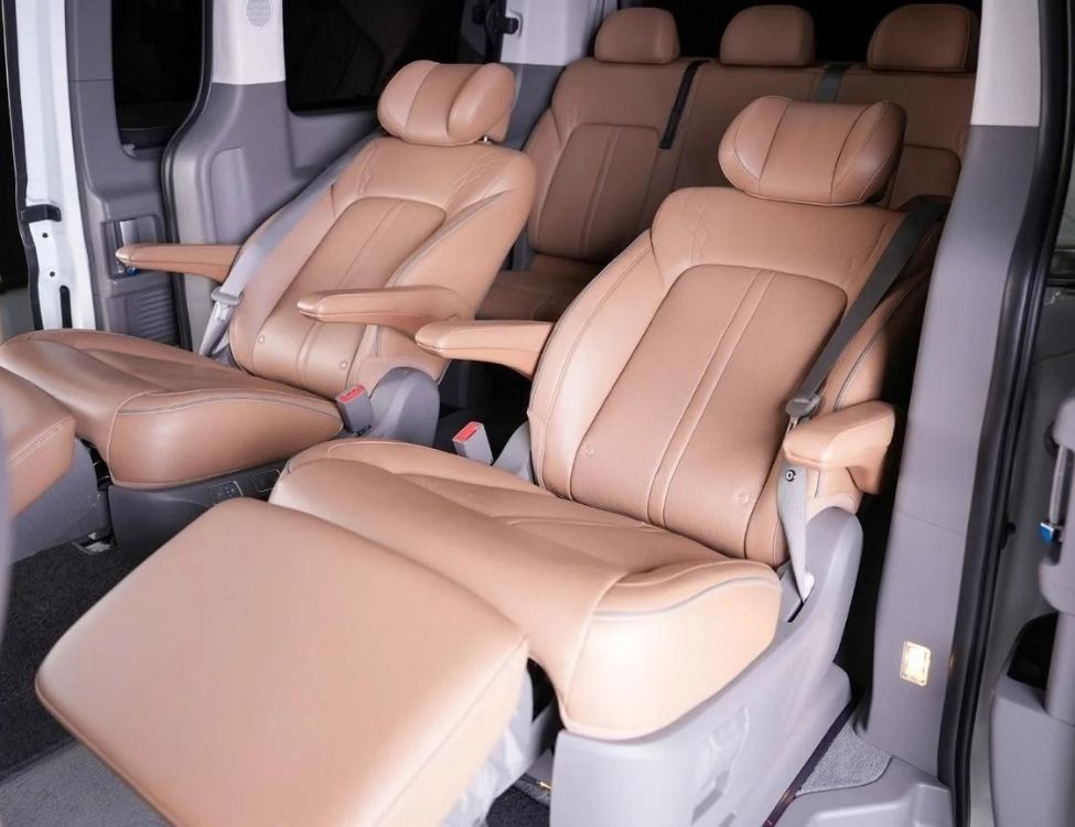 Hyundai Staria 4x4 VIP 6+1 D