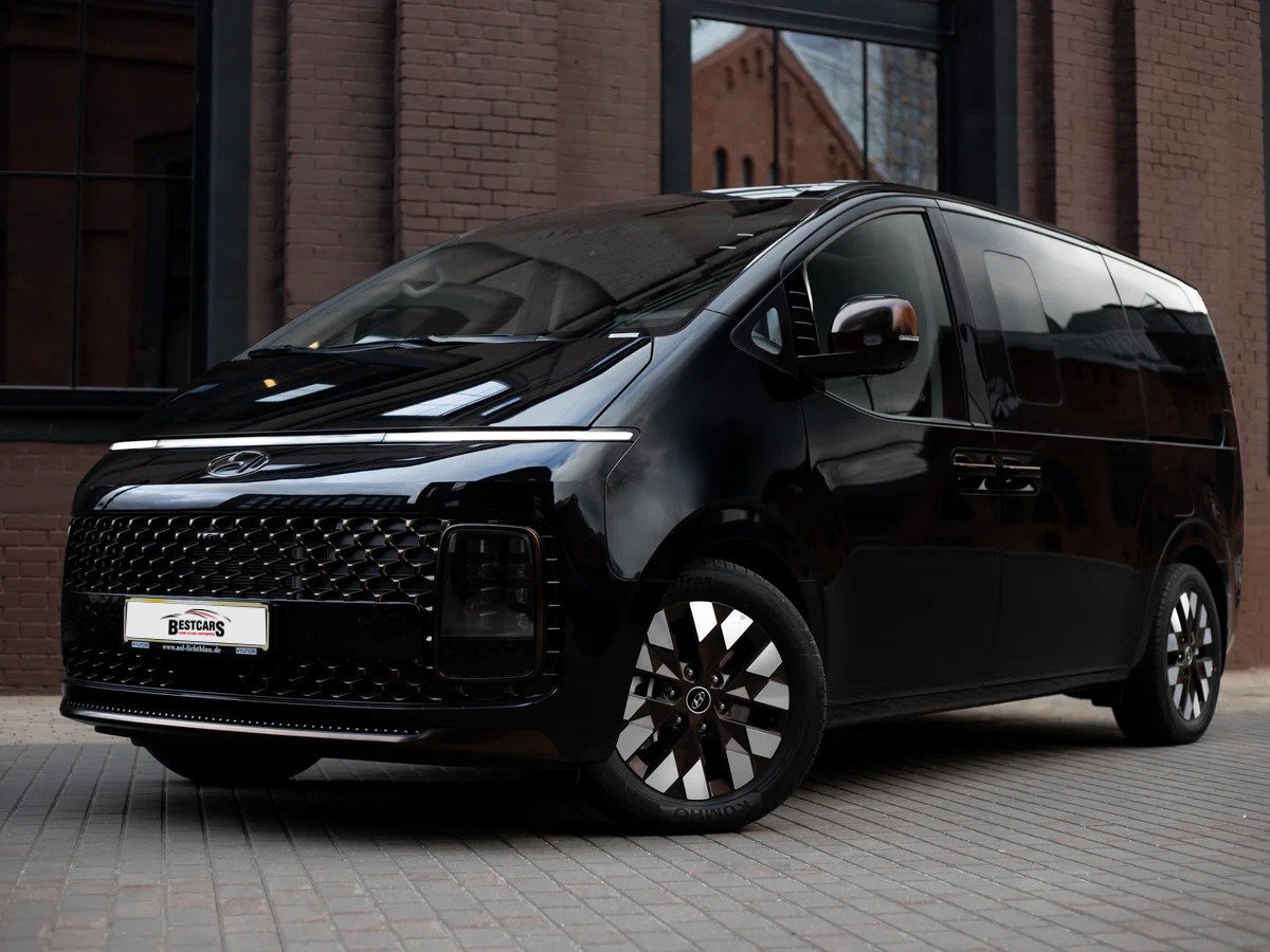 Hyundai Staria 4x4 VIP 6+1